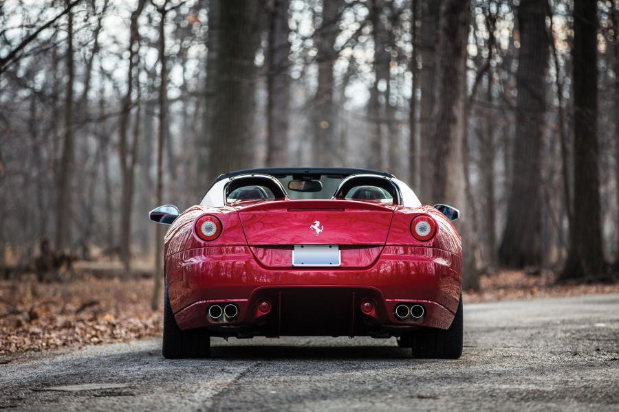  Ferrari 599 SA Aperta 2010 года  (US) (фото 8 из 9)